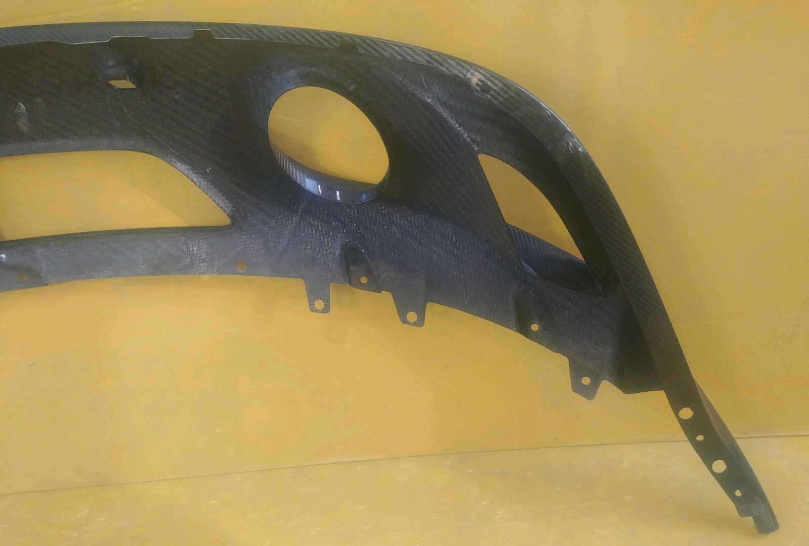 2012-2016 ASTON MARTIN VANQUISH REAR BUMPER DIFFUSER VALANCE OEM CD33-17E955-BA
