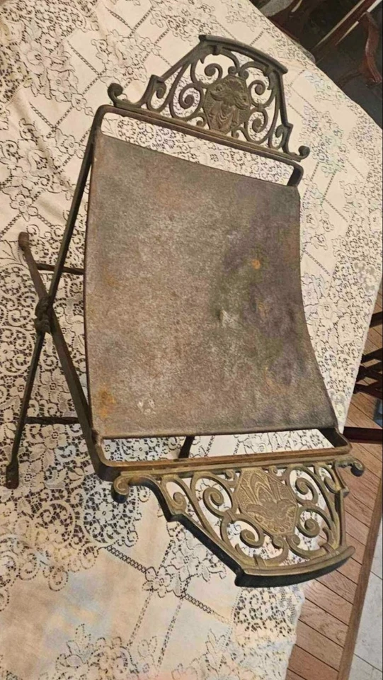 Banco base X de hierro forjado y latón vintage período Art Deco Foto 2 de 4