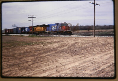 RR TRAIN Slide GT Grand Trunk #5848 EMD GP38 Diesel Locomotive ~ HT2