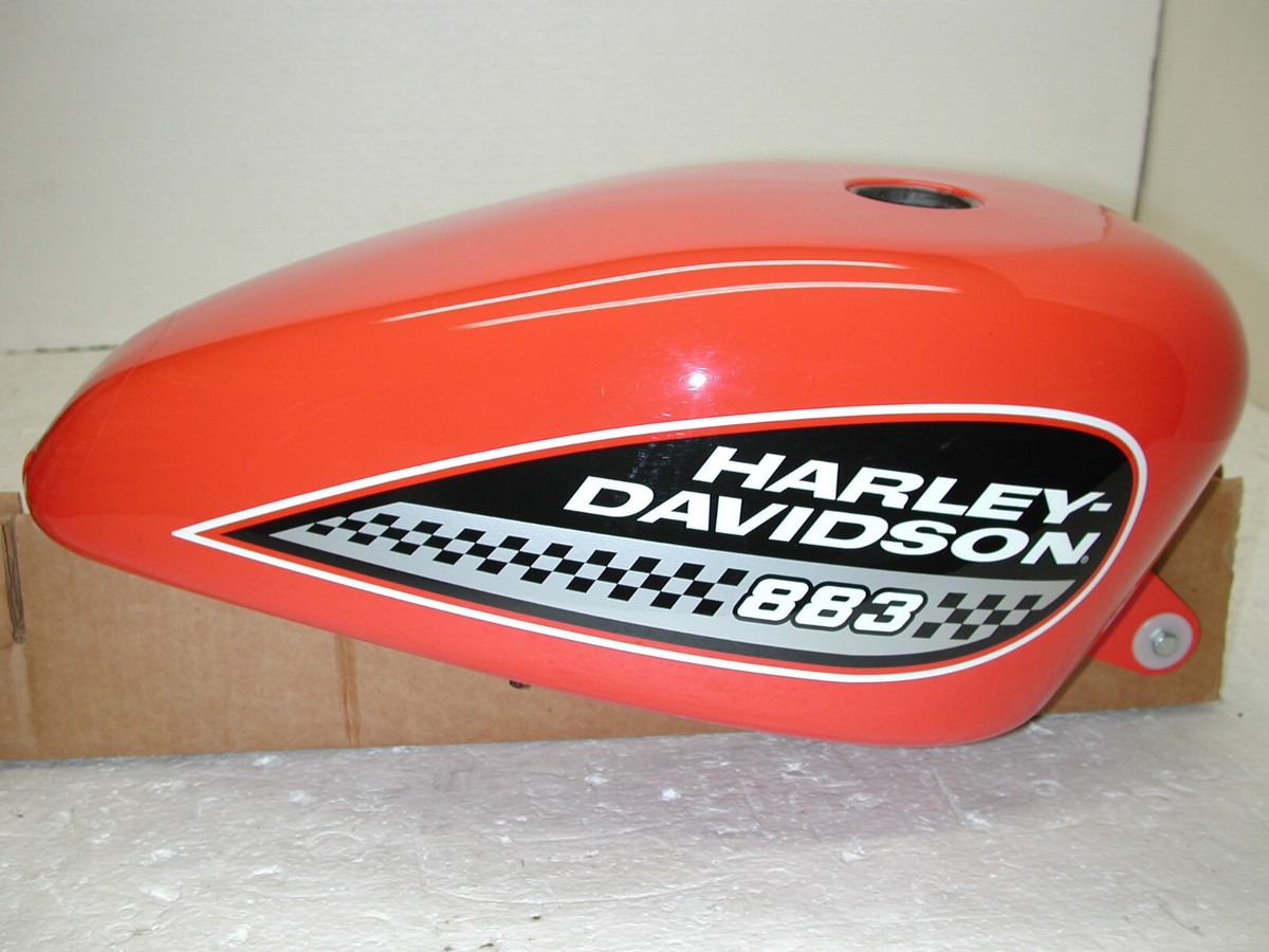HARLEY DAVIDSON Sportster 2006 XL883R OEM Carburetor Fuel Gas Tank