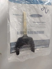 NEW OEM Ford Replacement Remote Head Key Blade 164R8043 Ford Fiesta 2011-2018