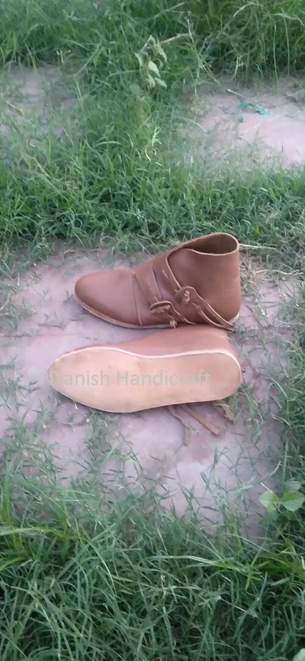 Medieval Era Leather two button boots with lace pair new unique footwar for Uni - Image 4 of 4