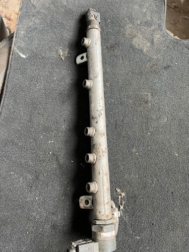 Mercedes Einspritzleiste Railrohr A B Klasse 200cdi A6400701295