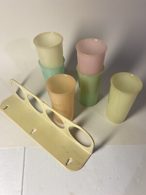 Tupperware #117-6  Six 4  Stackable Pastel Cups W/ Wall Mount Holder ~ Vintage!