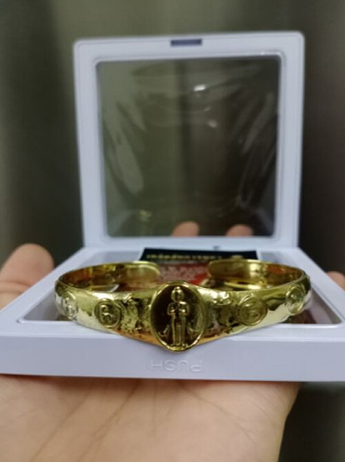 Bangle Brass Ai Kai Kuman Thong Bracelet Wat Jedee Lucky Gamble Thai Amulet-image