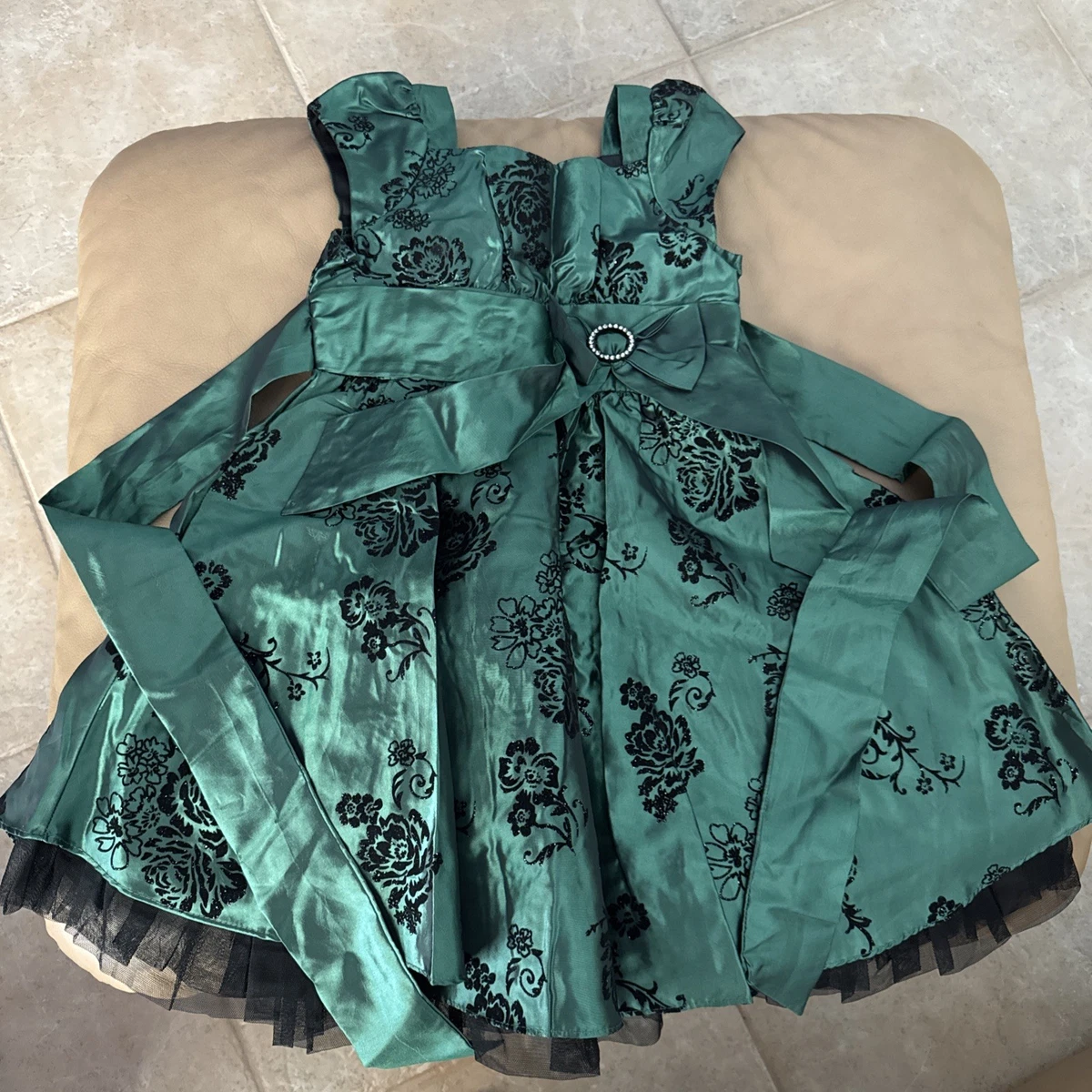 jona michelle holiday dress green Clothing for Kids for sale Main Fabric Content:86% POLYESTER