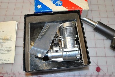 FOX Engine - Duke Fox's Eagle 60 RC Motor, Muffler. Nice!