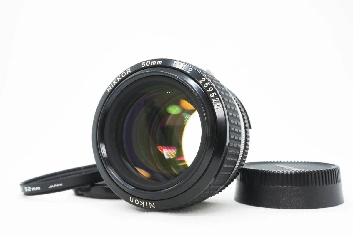 Nikon Ai-S Nikkor 50mm F1.2 フード付き Nikon Ai-S Nikkor 50mm F1.2 フード付き – まるかめら