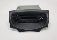Ford KA RU8   Radio Autoradio  kein Code vorh...