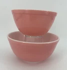 Vintage 2 Pyrex Flamingo Pink Nesting Mixing Bowls 402 & 403 Made in the USA