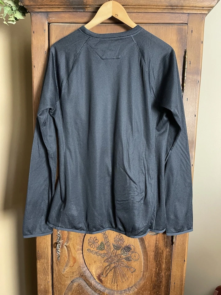 Camisa Mountain Hardwear Para Mujer Grande Wicked Tech Manga Larga Negra Capa Base Foto 2 de 4