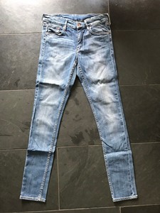 h and m stretch jeans