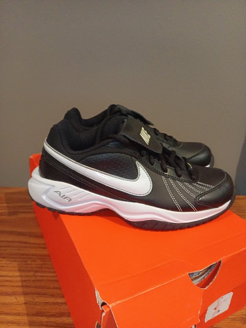 Size 5 - Nike Air Diamond Turf Black 