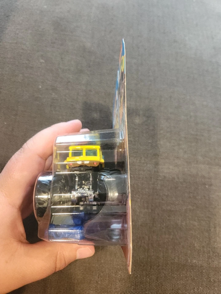 Hot Wheels Monster Trucks Spongebob Series Giant Wheels 2019 - Image 3 of 4