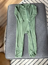 Kyte Baby Zippered Romper in Forest 6-12 Months