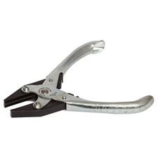 Maun Flat Nose Pliers, Serrated Jaws 160mm