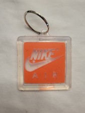 NIKE AIR Max HANG TAG RETRO 90s ORANGE/Red KEYCHAIN Jordan Vintage Key Ring