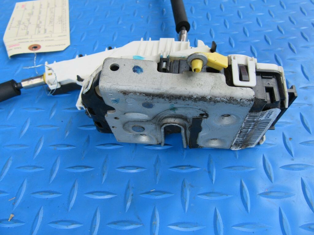 Maserati Ghibli Quattroporte front left door lock latch #6966