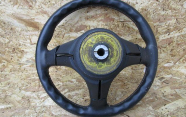 JDM Honda Integra ITR Type-R genuine MOMO Steering Wheel DC2 DB8