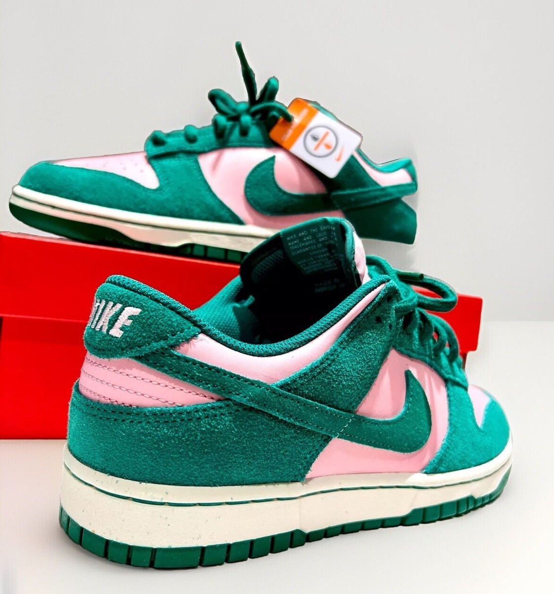 Nike Dunk Low SE “Watermelon” Pink Malachite FZ0549-600 Size Nike Dunk Low SE “Watermelon” Pink Malachite FZ0549-600 Size