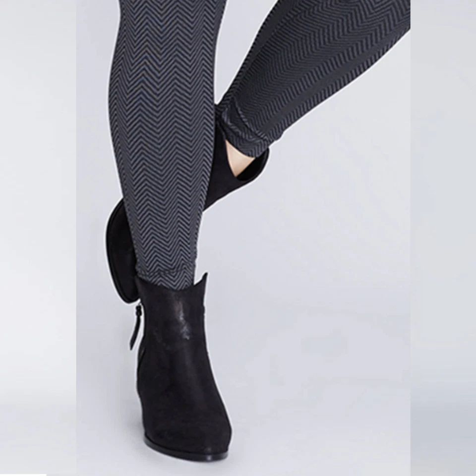 Legging Lane Bryant espiga RAYAS cintura elástica pull-on. TALLA PLUS E-F Foto 2 de 4