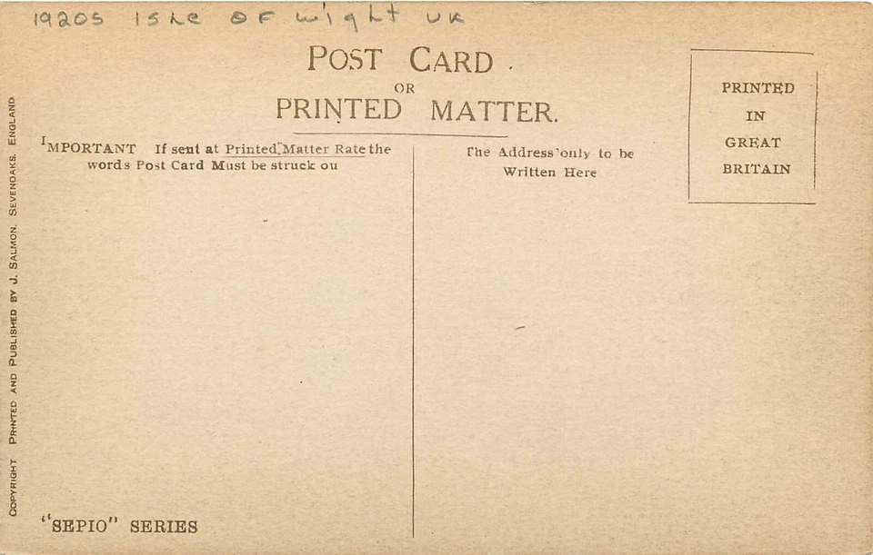 Tarjeta postal de la década de 1920 Isla de Wight Reino Unido Salmón Yacht Club House vista al mar gente 24-10588 Foto 2 de 2