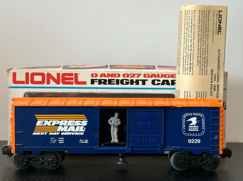Lionel O And O27 Gauge Express Mail Operating Box Car #6-9229 *Open Box