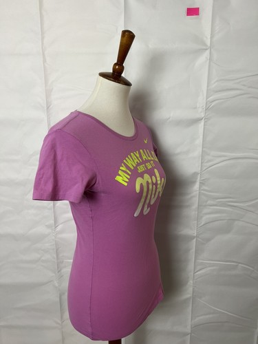 NIKE Girl's Graphic T-Shirt Dri Fit Size Small - Picture 4 of 6