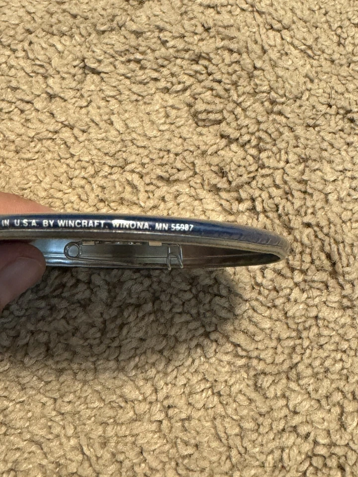 Vintage ATLANTA BRAVES MLB Original Wincraft Made in U.S.A. Big Pin Winona, MN - Image 4 of 4