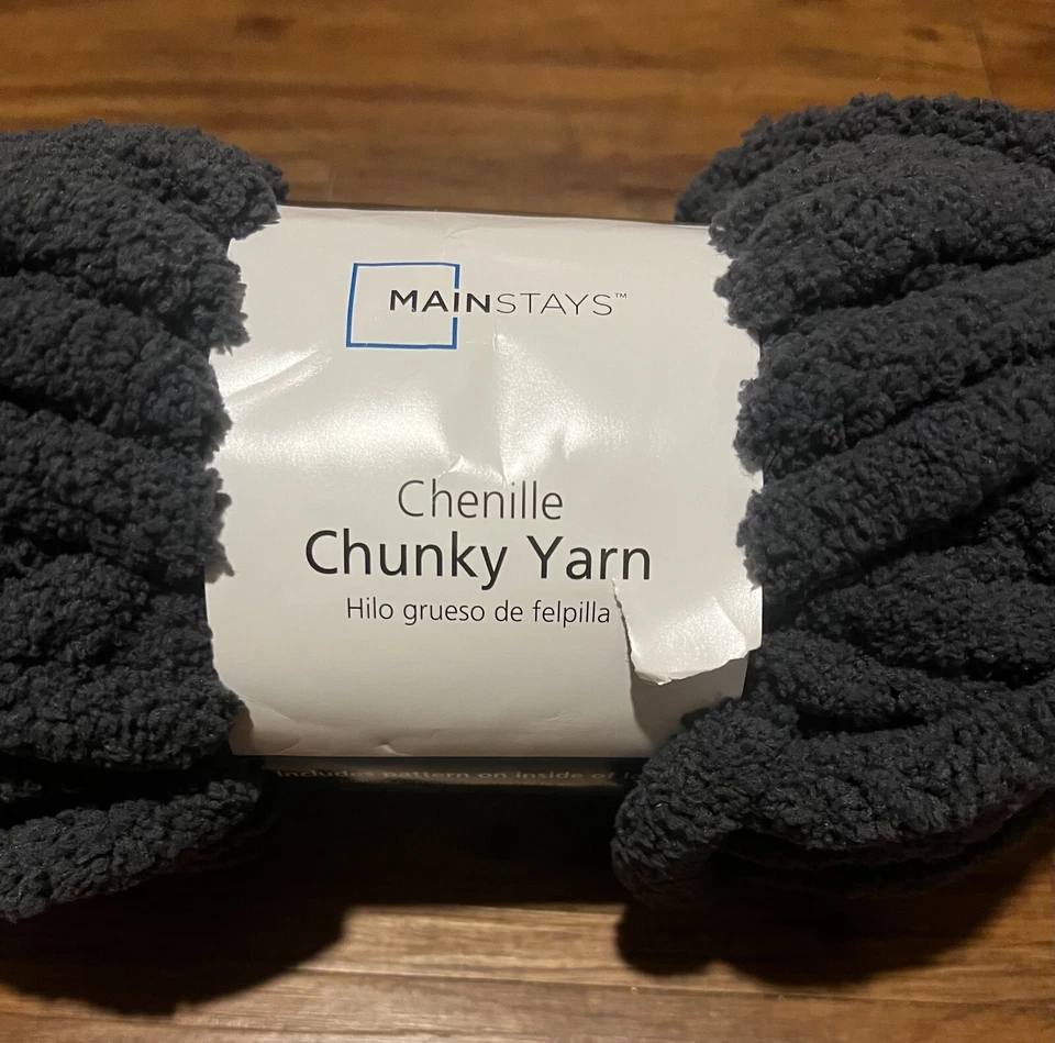 Hilo de chenilla grueso Mainstays 31,7 100 % poliéster carbón súper voluminoso Foto 2 de 3