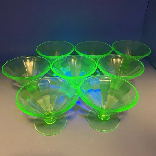 Federal Glass Uranium 3" Sherbert Dessert Cups UV Glow Set of 8