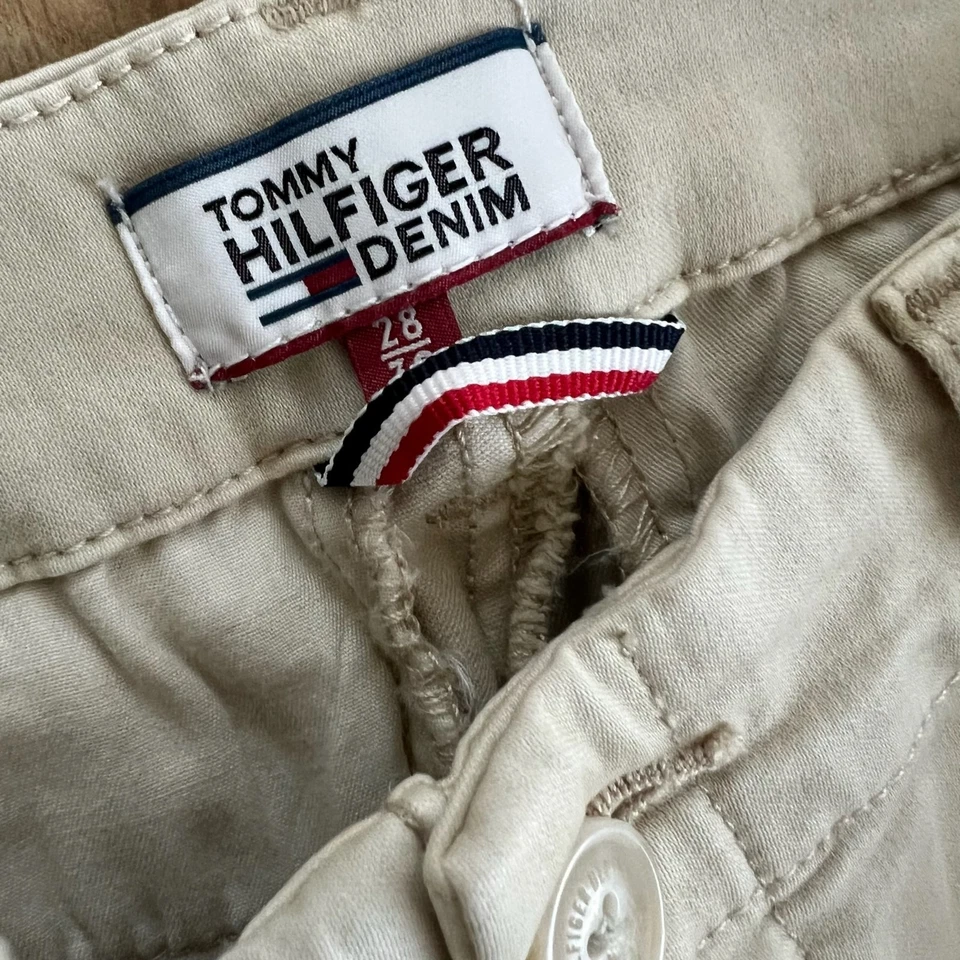 Pantalones Chino Tommy Hilfiger, Beige, Talla 28/32 - Imagen 4 de 4