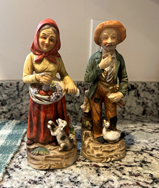 Vintage 2 Pc Hand Painted Ceramic Couple Figurines Man & Woman