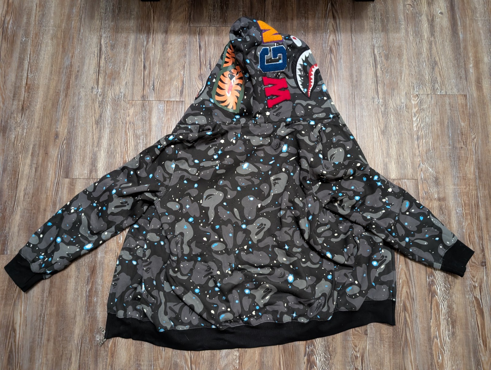 A Bathing Ape Hoodie Mens Large Gray Space Camo Shark Full Zip WGM Tiger Bape thumbnail 9