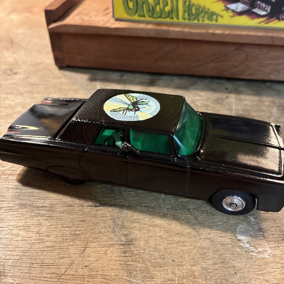Corgi Toys 1/43 Green Hornet Black Beauty N°268 - Rare (Sans Missiles)
