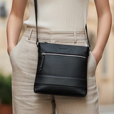 Rowallan Umhängetasche, Schultertasche schwarz Leder
