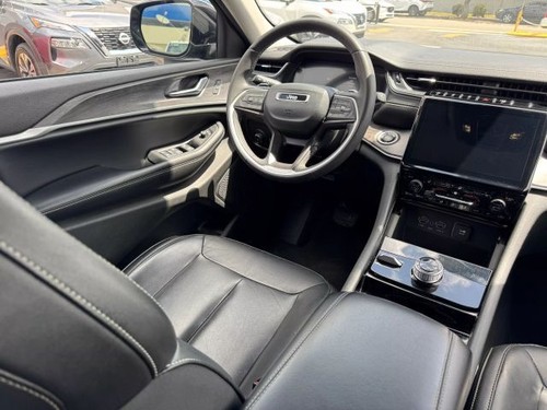 2023 Jeep Grand Cherokee Limited Sport Utility 4D - Picture 25 of 31