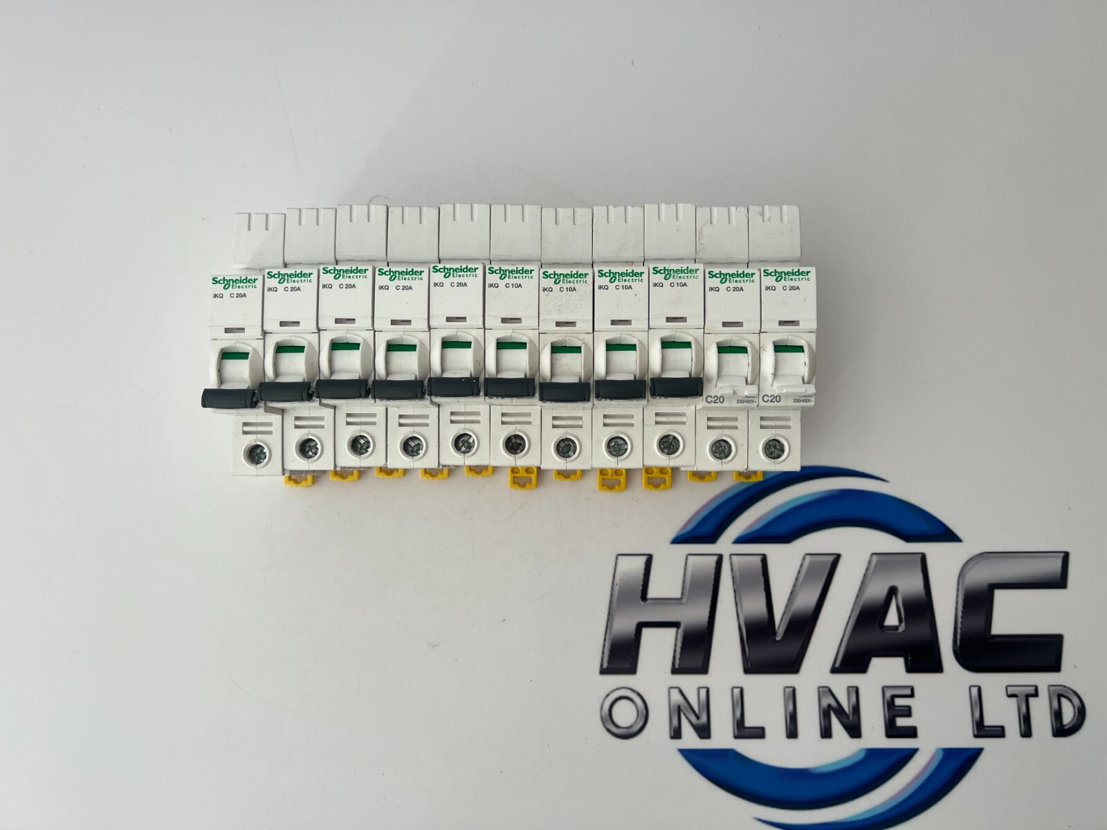 11 x SCHNEIDER C10,C20 AMP TYPE C MCB IKQ SINGLE POLE BREAKERS