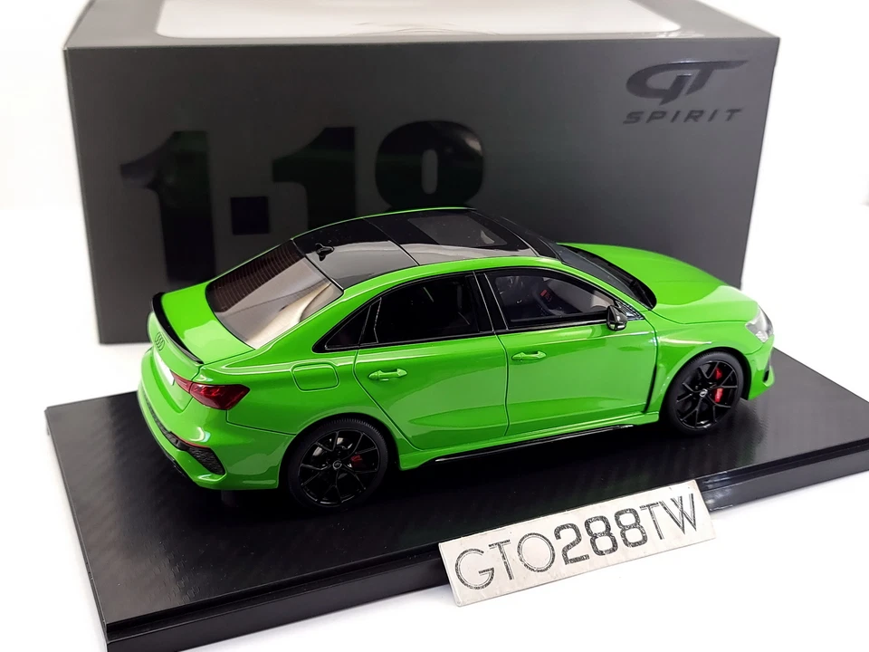 GT Spirit 1:18 scale AUDI RS3 Sedan 2021 - Green(LE 999) GT414 /RS 3 - Image 3 of 4