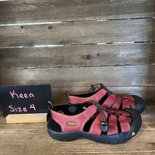 Childrens Big Kids Keen Newport H2 Waterproof Red Shoes Sandals Size 4 Y GUC