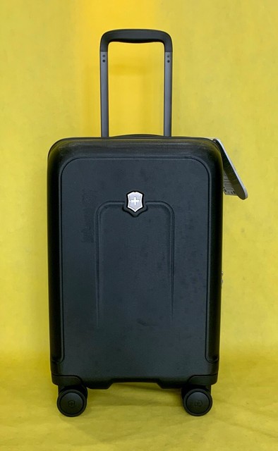 victorinox swiss army etherius large spinner