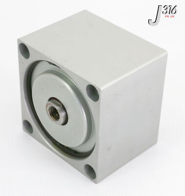 HD 18572 FESTO DOUBLE-ACTING SHORT-STROKE CYL 15190248 ADVC-63-64-PA