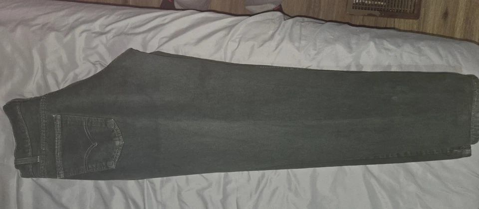 Jeans de mezclilla vintage años 90 verde Levis 555 hechos en EE. UU. lengüeta naranja 34x32 Foto 3 de 4