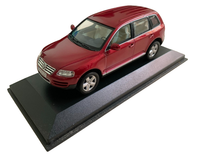 Volkswagen Touareg - MaßStab 1:43 - VW Minichamps Modellauto