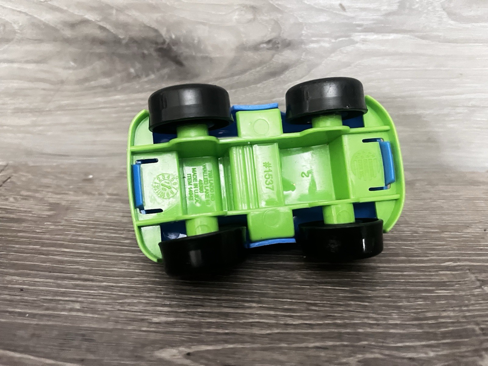 American Plastic Toys Inc Kids Race Sports Car Toy Blue Green USA #1537