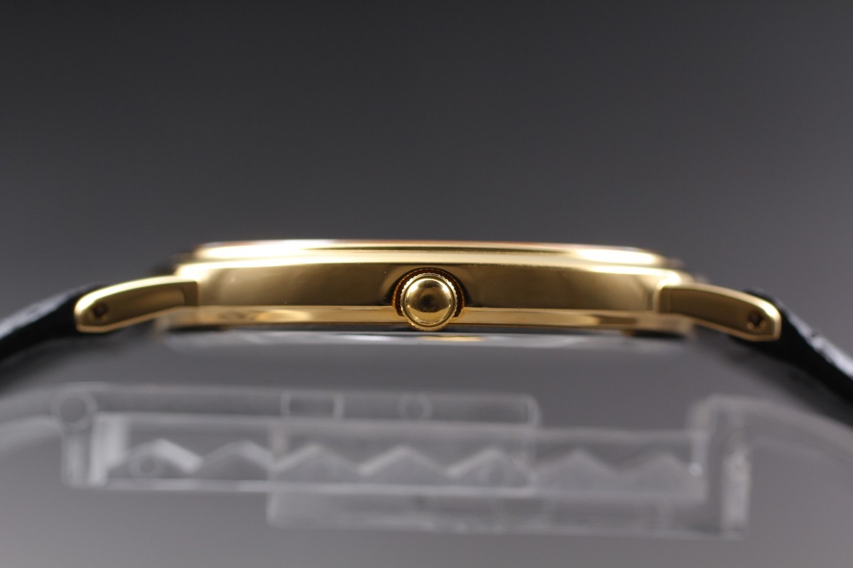 Vintage 1996 N MINT Seiko Spirit 5E21-6C00 Gold Round Quartz Mens 