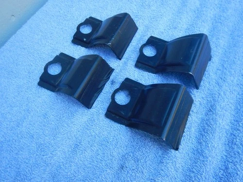 Yakima Q-66 Fit Q-Clips Yakima Q-Tower Roof Rack Q66 SET OF FOUR Used QClips