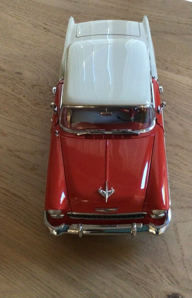 DANBURY MINT 1955 CHEVROLET BEL AIR DIE CAST 1:16 SCALE - Image 2 of 4