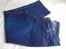 Lee Women's Natural Fit Dark Dist. Wash Mid Rise Straight Leg Jeans Plus Size