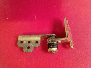 TFT LCD Display Scharnier Links (L) Asus V6000 V6800VA